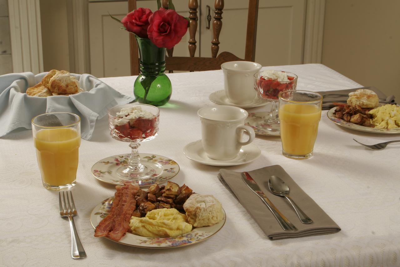 Seven Oaks Bed & Breakfast High Point Luaran gambar